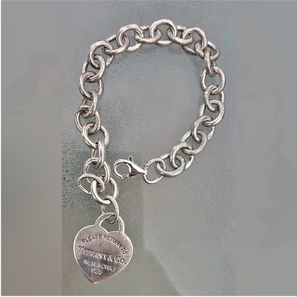 Return to Tiffany & Co. Classic .925 Sterling Silver Heart Tag 31.5g Bracelet 7 - Picture 4 of 8